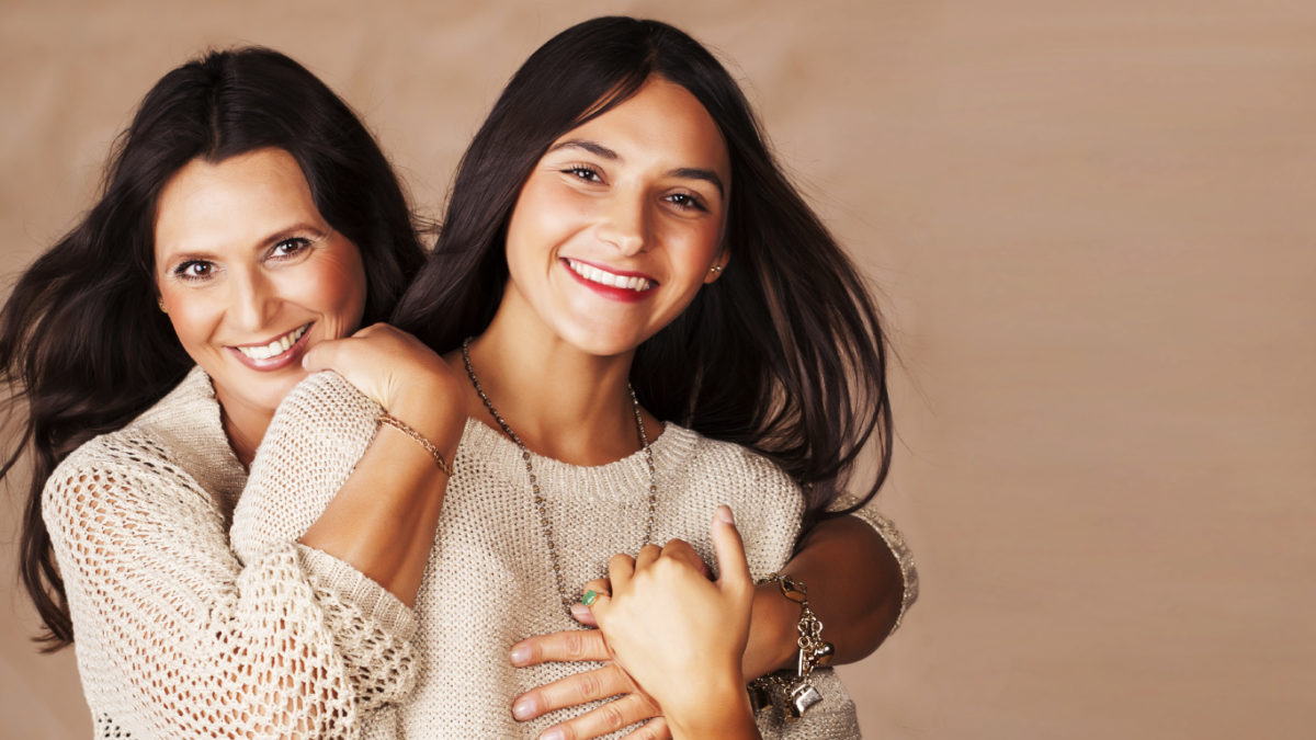 Tracy Lynn, Mother of Chloe